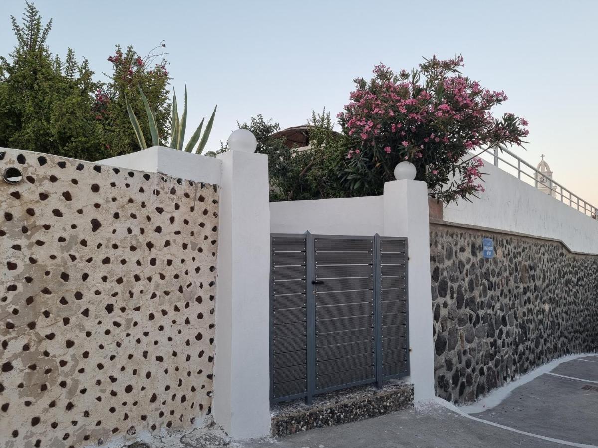 Thira'S Dolphin Aparthotel Ακρωτήρι Εξωτερικό φωτογραφία