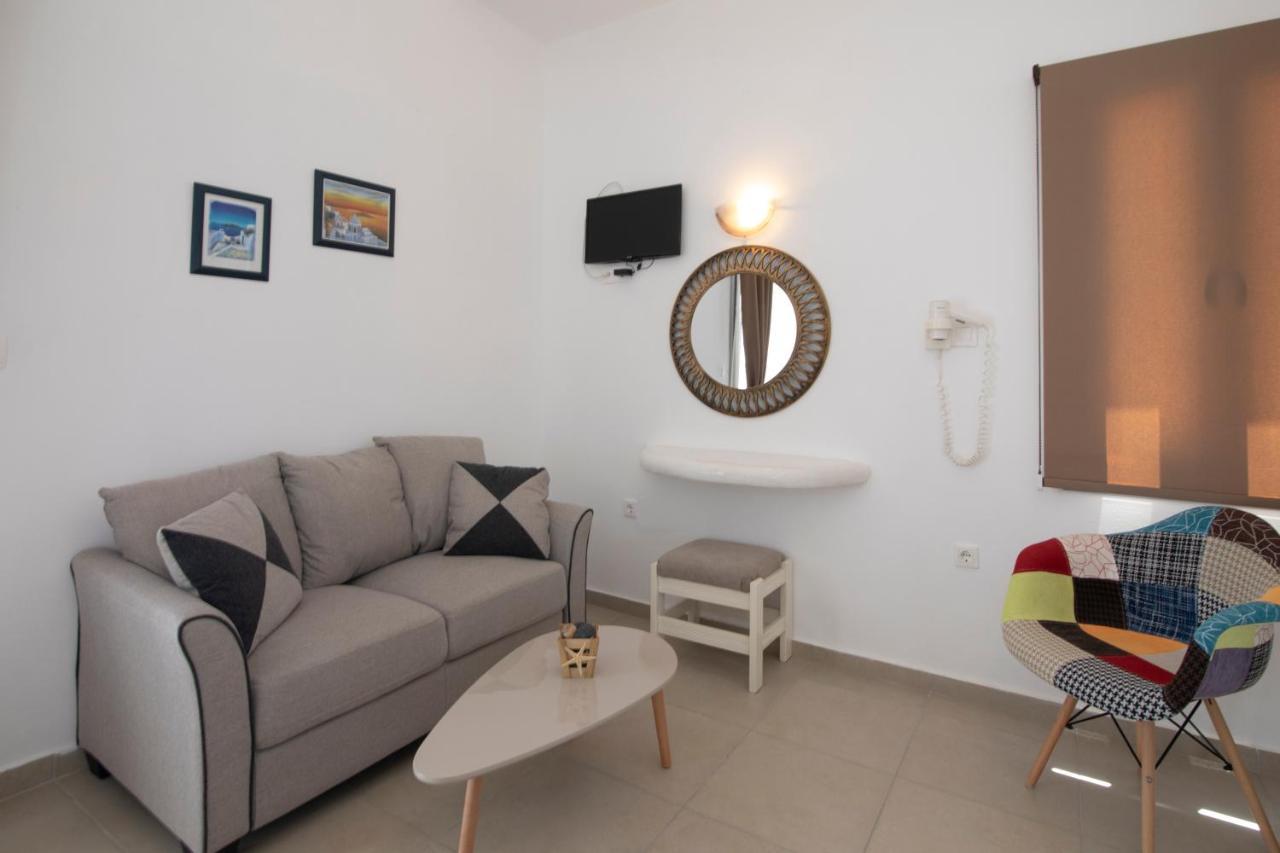 Thira'S Dolphin Aparthotel Ακρωτήρι Εξωτερικό φωτογραφία