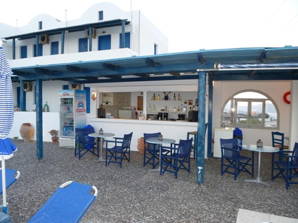 Thira'S Dolphin Aparthotel Ακρωτήρι Εξωτερικό φωτογραφία