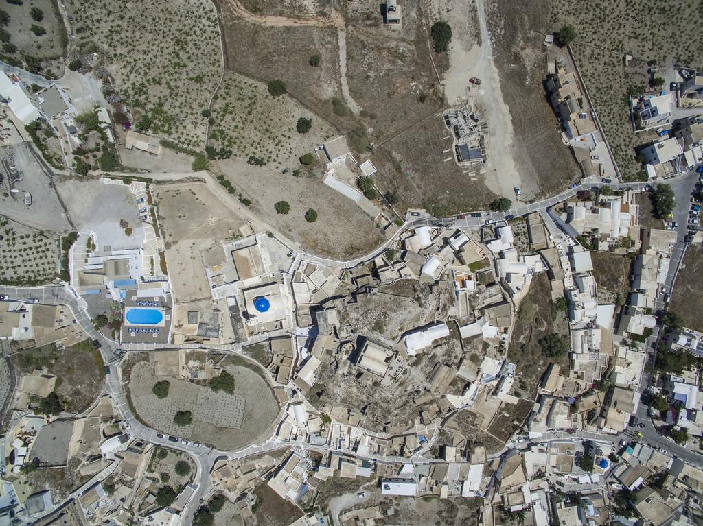 Thira'S Dolphin Aparthotel Ακρωτήρι Εξωτερικό φωτογραφία
