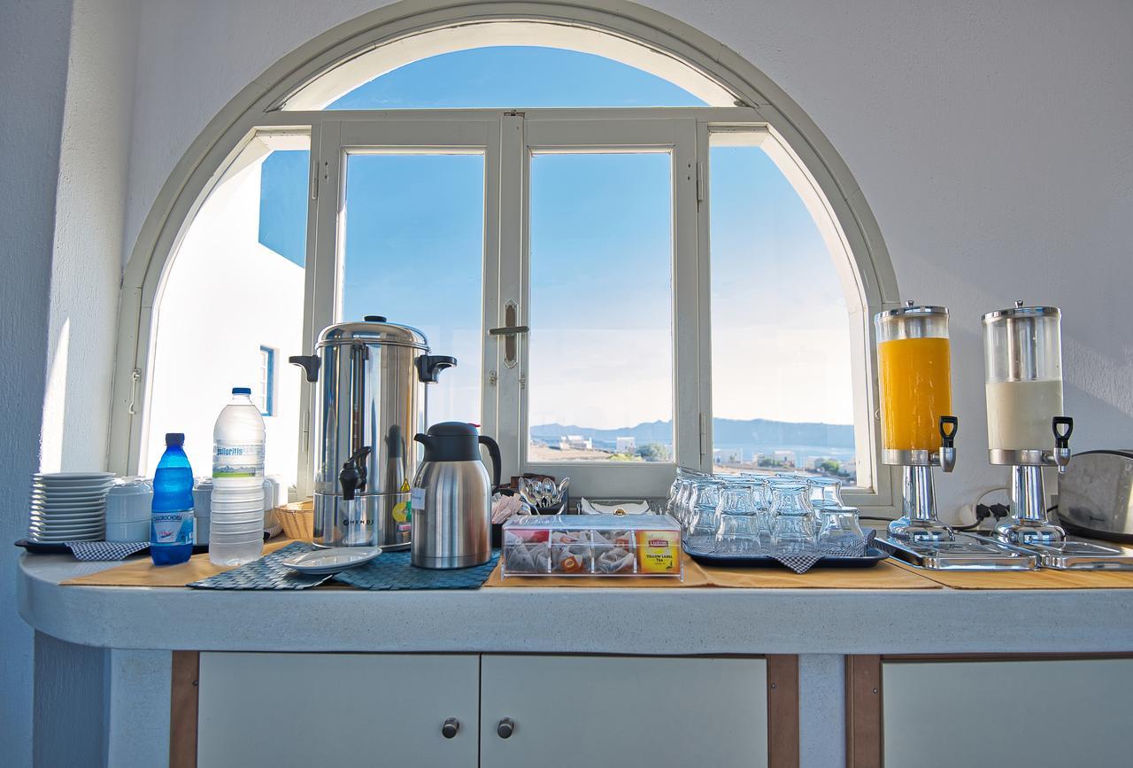 Thira'S Dolphin Aparthotel Ακρωτήρι Εξωτερικό φωτογραφία
